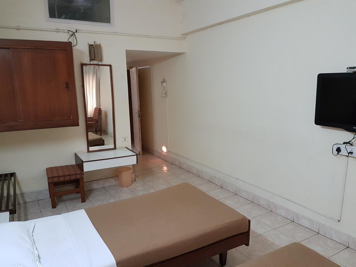 Hotel Siddhartha Hyderabad Bagian luar foto