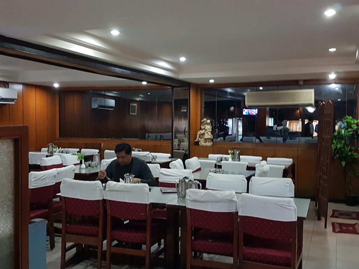 Hotel Siddhartha Hyderabad Bagian luar foto